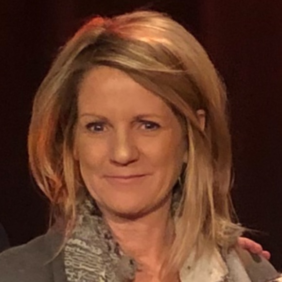 Meet your Posher, Carrie - Picture 1 of 1